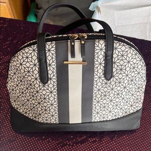 Geometric Patterned Black and White Handbag
